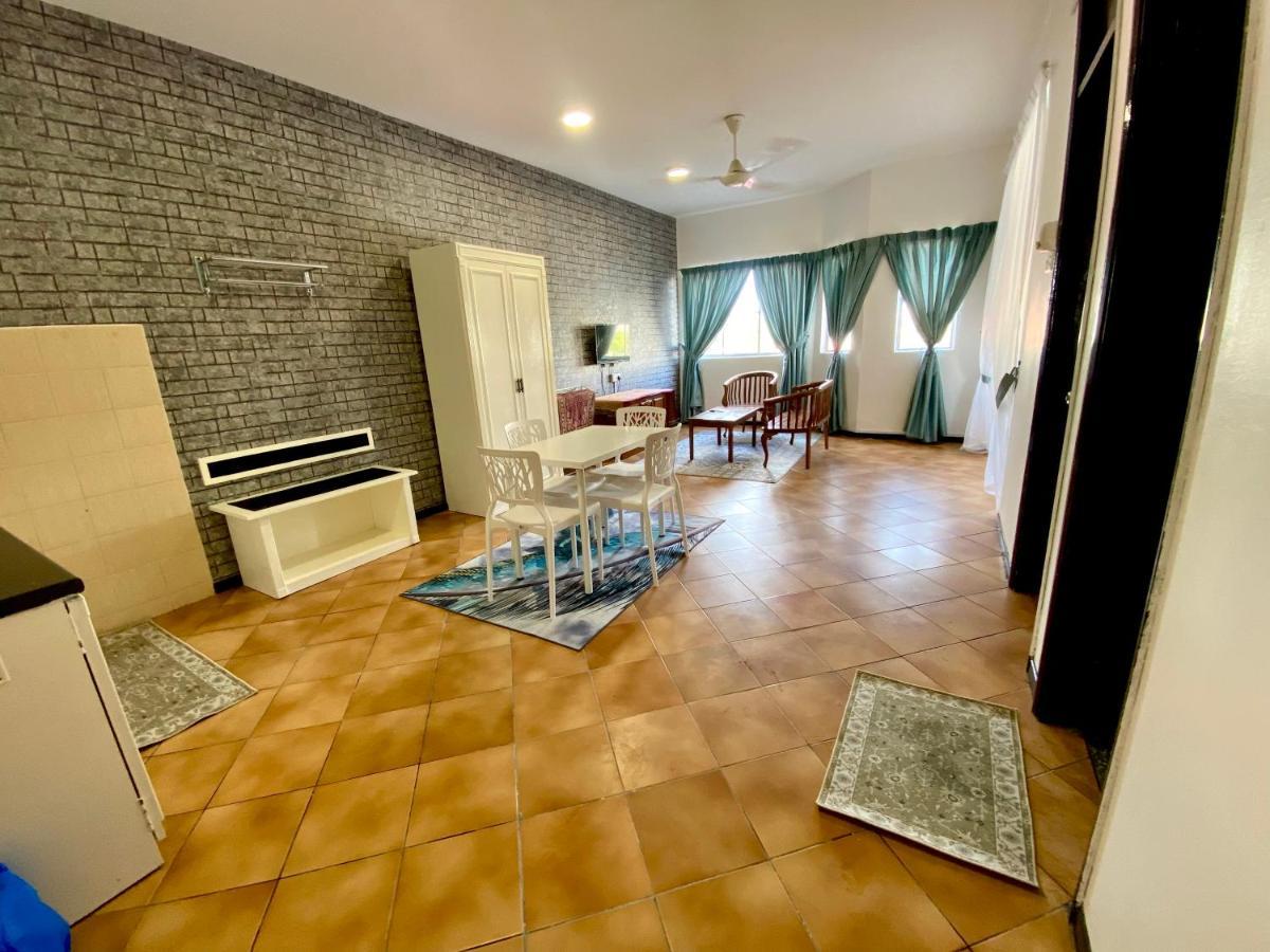 Rumahchantiqq At Tiara Bay Apartment , Port Dickson Ngoại thất bức ảnh